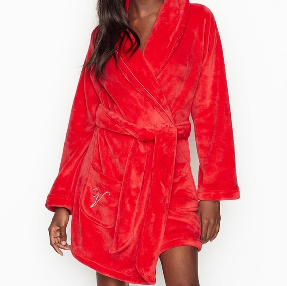 Victoria's Secret Logo Short Cozy Robe - Picture 1 of 6